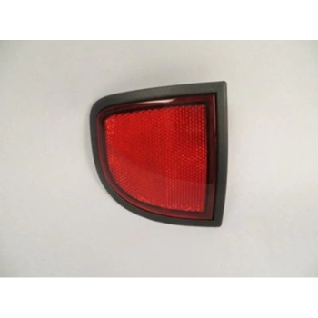 2006-2015 Mıtsubıshı L200 Pıck Up- Arka Reflektör Sol Arka Çamurluğa Takılan Amc Oem No: 8355A015