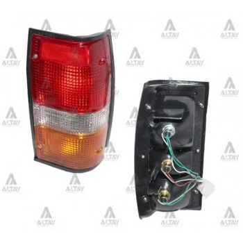 Stop Lambası L-200  1996-1998 Siyah Duylu Sol (1 Adet) (Oem No: Mb527101)