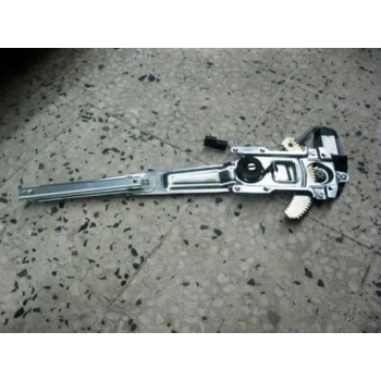 Cam Krikosu L300 1990-1997 Elektrikli Sağ Motorlu Oem No: Mb421446