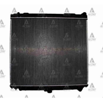 Su Radyatörü Pıckup 2006 Sonrası  Navara (Mt) (Oem No:21410-Eb30A) (Adet)