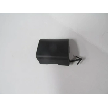 2011-2013 Peugeot 308 Arka Tampon Çeki Demiri Kapağı (Lm) (Adet)