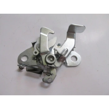 Renault R19- Europa- 1992-2001 Kaput Kilidi  Oem No: 7702253807