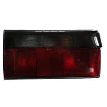 1993-1996 Renault R9 Faırway Stop Lambası Sağ Siyah-Kırmızı Duysuz Pleksan Oem No: 7700773355
