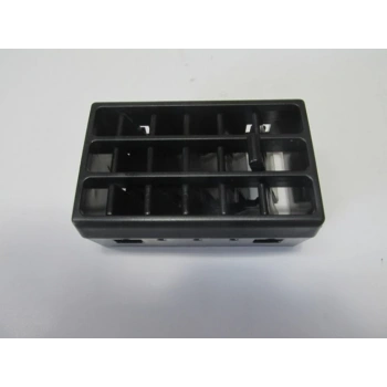 Renault R9- Broadway- 1997-2000 Ön Göğüs Orta Üfleme Peteği Sağ Difizör  Oem No: 7702257702