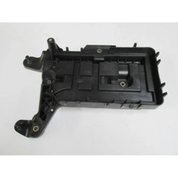 2010-2012 Skoda Octavia Akü Koruma Plastiği (Bfn) (Adet)