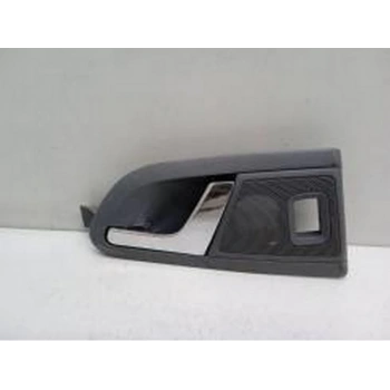 1996-2010 Skoda Octavia Arka Kapı İç Açma Kolu Sol Siyah (Elceği Nikelajlı)  (Adet) (Oem No:1U4839221Bjnw)