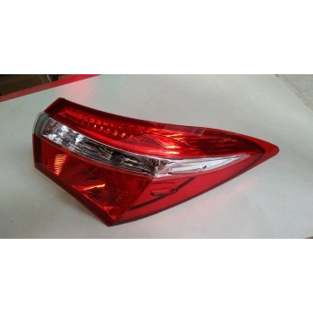 Stop Corolla 2013- Dış Sağ  Oem No: 81551-02760