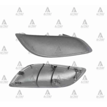 Sis Lamba Kapağı Yaris 2010-2011 Sağ (Sis Deliksiz) (1 Adet) (Oem No: 81481-0D090)