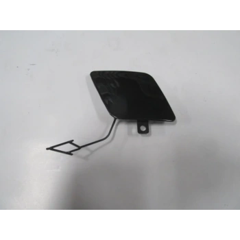 Volkswagen Cc- 2013-2017 Ön Tampon Çeki Demiri Kapağı  Oem No: 3G0807155