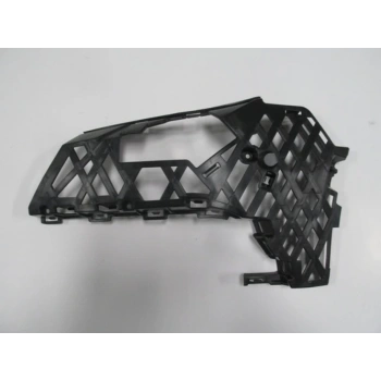 2014-2018 Volkswagen Passat B8 Ön Tampon Bağlantı Braketi Sol Plastik Oem No: 3G0807177