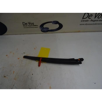 Arka Silecek Kolu Psa 3008 B.M 2016- (Oem No: 1618095880)