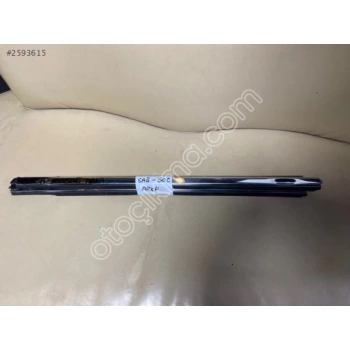 Cam Kenar Çıtası Arka Sol Opel Corsa F Bm 20- (Oem No: 9838916880)