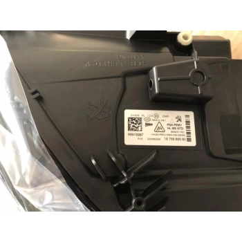 Far Sol (Led) Psa 3008/5008 B.M 2016- (Oem No: 1675889580)