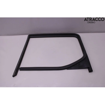 Kapı Cam Çerçeve Lastiği Arka Yan Sağ Psa Rıfter K9 Berlıngo K9 Bm 19- (Oem No: 9818017380)