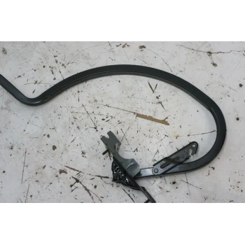 Menteşe - Bagaj Kapagı Menteşe - Bagaj Kapagı Ford Mondeo 2015 Bm 15- (Oem No: Ds73 F42700 Ay)