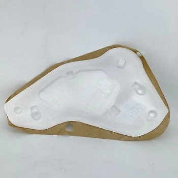 Ön Kapı Sızdırmazlık Panelı : Sağ Opel Corsa F Bm 20- (Oem No: 9824684280)