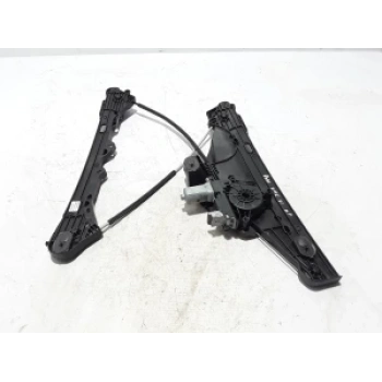 Ön Kapı Cam Krıkosu Sol Opel Mokka Bm 21- (Oem No: 9828130780)