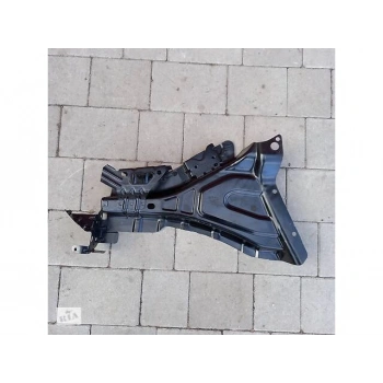 Ön Çamurluk Baglantı Braketı Sol Ford B-460 Transıt Courıer Bm 14- (Oem No: Et76 A16C199 Ac)