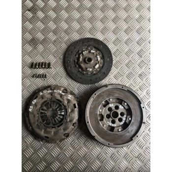 Volanlı Debrıyaj Setı 600001700 (Hıdrolık Bılyalı) Tek Kütle Vw Golf5-Golf6-A3-Jetta-Passat-Tıguan Bkd-Cbaa-Cffa-Cbab-Cffb-Bkp 2,0 Tdı 04- (Oem No: 03G105266Bb)