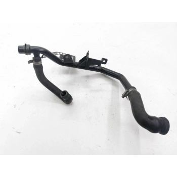 Radyatör Su Hortumu 114 896 Vw Passat-A4 Afn-Avb 1,9 Tdı 97-00 (Oem No: 048121063)