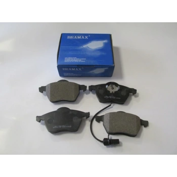 Seat Exeo- 09/11; Ön Fren Balatası 1,6/1,8T/2,0 (1Kablolu)(Disk)(156,4X73,8X19,6/74,1X19,6)(Bramax) (Oem No: 1133046)