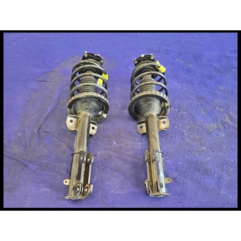 Sinyal Sol Sunny Combi Van 91-00 None (Oem No: 1301Yrn031431)