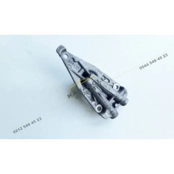 Eksantrik Mili Yağ Kapağı Qashqaı 14Sonrası  / Hra2Ddt / 1.2 Dıg-T (Oem No: 1304100Q0A)