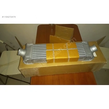 Turbo Radyatörü (Intercooler) Transıt 06-14 V347 / 2.2 Tdcı-2.4 Tdcı Kısa Tip Brazıng (Oem No: 1371241)