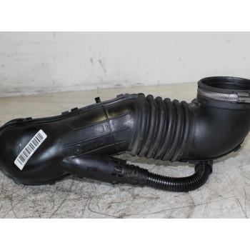 Hava Borusu Bmw E81-82-87-88-90-91-92-93-X1 E84 N47 08-14 (Oem No: 13717804846)