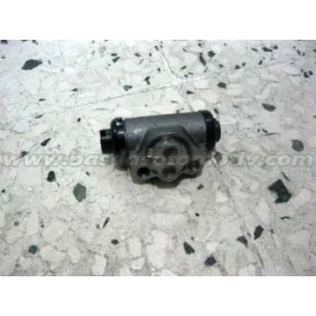 Fren Silindiri L300 Arka Soıkon Sol  Oem No: Mb500485