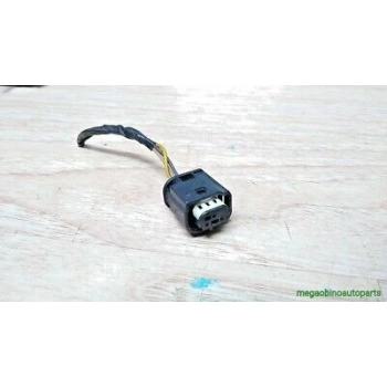 Far Fıskıye Kapagı Sağ Opel Astra J Bm 13- (Oem No: 1452050)