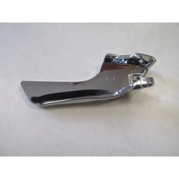 Alfa Romeo Gıulıetta- 11/20; Ön Kapı İç Açma Kolu Elceği (Kulbu) Sol Nikelajlı (Oem No: 156092167)