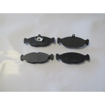 1986-1992 Opel Corsa A Ön Fren Balatası 1,0-1,2(Kablosuz)Disk(140,2X58,5X16,5-2014 0,2X48X16,5)(Bramax) (Adet) (Oem No:1605810)