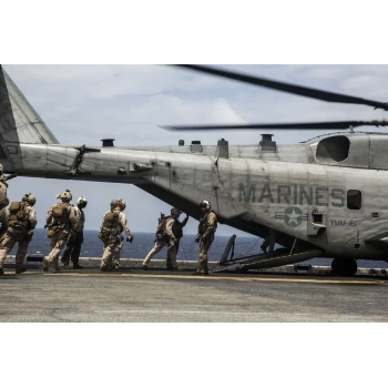 Ön Kelebek Camı : Sol Sabıt Çerçevelı Opel Corsa D Bm 07- (Oem No: 161179)