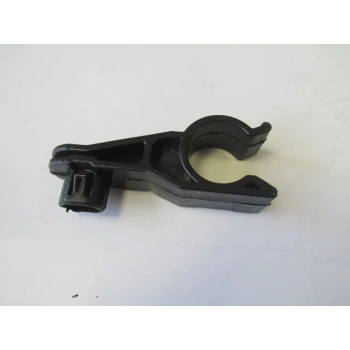 Toyota Corolla- Nde180- 13/16; Su Hortum Tutucu (Oem No: 16581-0Y010)