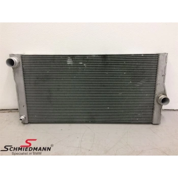 Su Radyatörü 8Mk 376 755-371-60769 Bmw F06-F07-F10-F11-F12-F13-F01-F02 N47N-B47-N57 10-17 (Oem No: 17118509175)