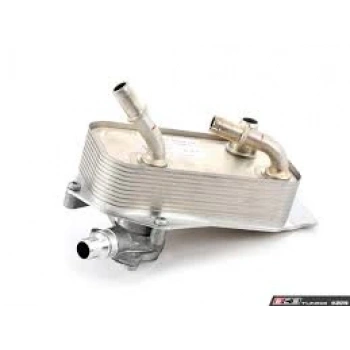 Yag Radyatörü Bmw E81-E82-E87-E88-E90-E91-E92-E93-X1 E84 Bm 05-15 (Oem No: 17217529499)