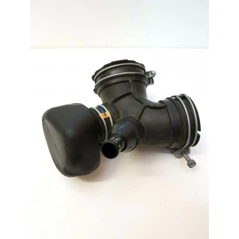 Hava Filtre Hortumu Chr 2016 Sonrası  1.8 2Zrfxe (Oem No:17881-0T440) (Adet)