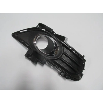 2015-2018 Ford Mondeo Sis Lamba Kapağı Sağ Sis Delikli (Tw) (Oem No:1820071)