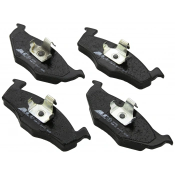 Fren Balata Polo  94-99 / Polo Classıc 99-01 / Toledo 91-99 15Mm Ön (Oem No: 1H0698151B)