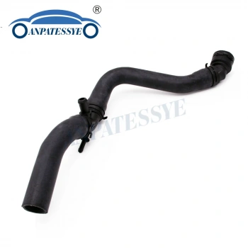 Golf4 Bora A3 Toledo 1997 2004 Radyatör Hortumu Üst  (Oem No:1J0122101Bl)