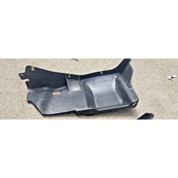 Karter Muhafazası Sol Vw Golf4-Bora-A3-Toledo Akl-Bfq-Bcb-Agn 1,6-1,8 97-04 (Oem No: 1J0825245E)