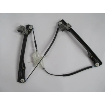 1998-2004 Volkswagen Golf 4 Ön Cam Krikosu Sağ Elektrikli-Motorsuz (2Kapı)  (Adet) (Oem No:1J3837462Ds)