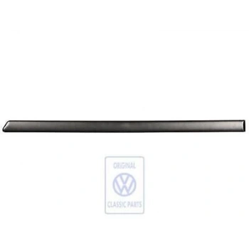 Kapı Bandı Arka Sol 4 Kapılıya Göre Vw Golf4-Bora Bm 97-04 (Oem No: 1J4853753D B41)