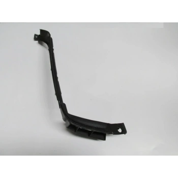 1999-2005 Volkswagen Bora Arka Tampon İç Bağlantı Braketi Sol (Yan Kulağa Takılan) (Bfn) (Adet) (Oem No:1J5807393)