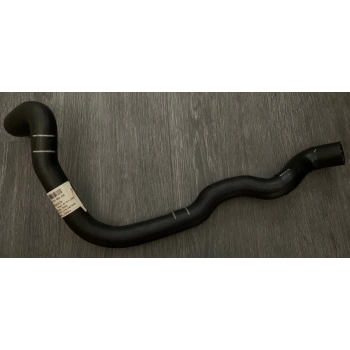 Golf5 Jetta Caddy A3 2004 2010 Radyatör Hortumu Alt  (Oem No:1K0121086An)