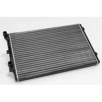 Su Radyatörü Vw Golf5-Golf6-Jetta-Passat-A3-Leon Bmy-Blg-Bzb-Cdaa-Bpy-Bwa 1,4 Tsı-1,8 Tsı-2,0 Fsı 04-13 (Oem No: 1K0121253L)