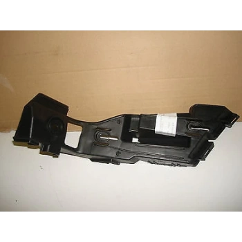 Tampon Bağlantı Braketi Golf5 04-09 Arka Sağ (Oem No: 1K6807376)