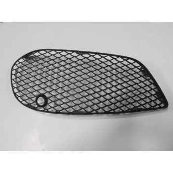 Mercedes C Class- W205- 14/17; Sis Lamba Kapağı Sol Sis Deliksiz (Amg)(Tw) (Oem No: 2058852523)