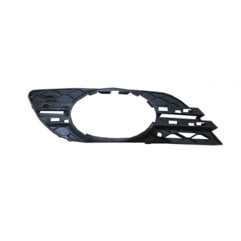 Mercedes E Class- W211- 07/09; Sis Lamba Kapağı Sağ Sis Delikli (Tw) (Oem No: 2118850822)